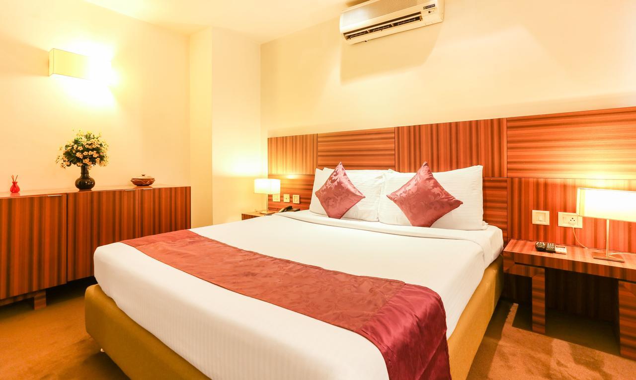 Hotel Treebo Trend Wilson Garden Bangalore Exterior foto